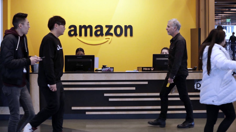 Seattle Faces Increased Traffic as Amazon Workers Return to the Office Full-Time: Local Businesses and Commute Woes